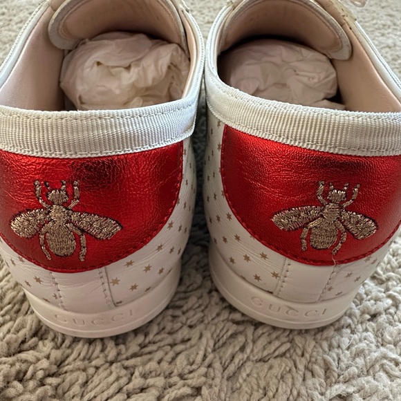 Gucci women’s Falacer Low “Guccy” print. - Picture 7 of 10